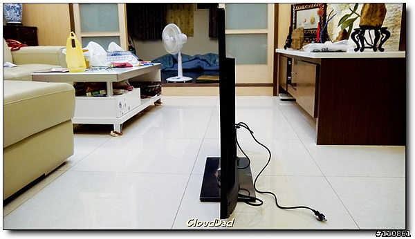 親子 影劇 卡拉OK一次到位 - BenQ E42-6500超薄型3D LED TV