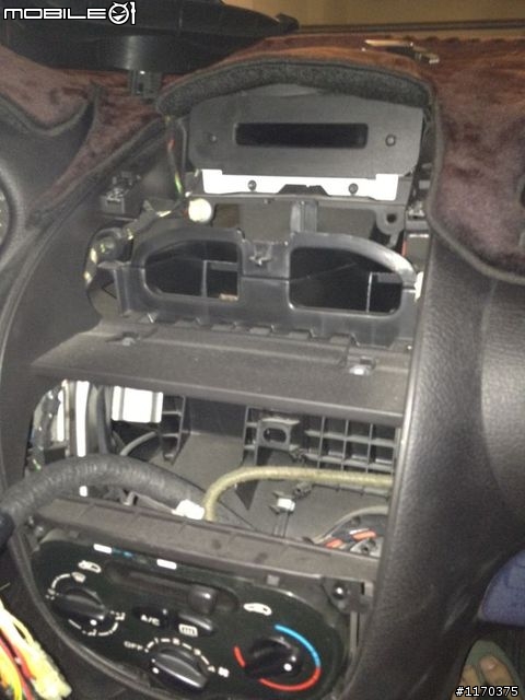 [開箱] 車用主機 for Peugeot 206