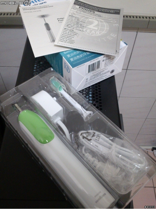 [開箱] 平價入門新款 飛利浦音波牙刷 HX3110 入手