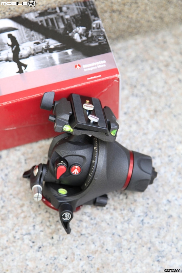 [開箱] Manfrotto 755CX3+MH055M8-Q5搭配Zeiss CP.2