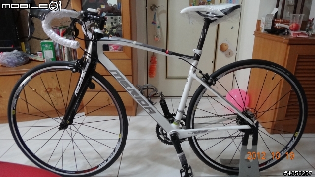 【開箱】2013 美利達 ride carbon 95 正在加入公路車行列