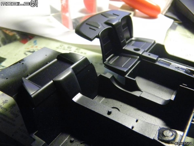 [1/24車模改裝分享] 雙神會戰 東洋神劍(LFA)vs東瀛戰神(GTR) 製作第2篇