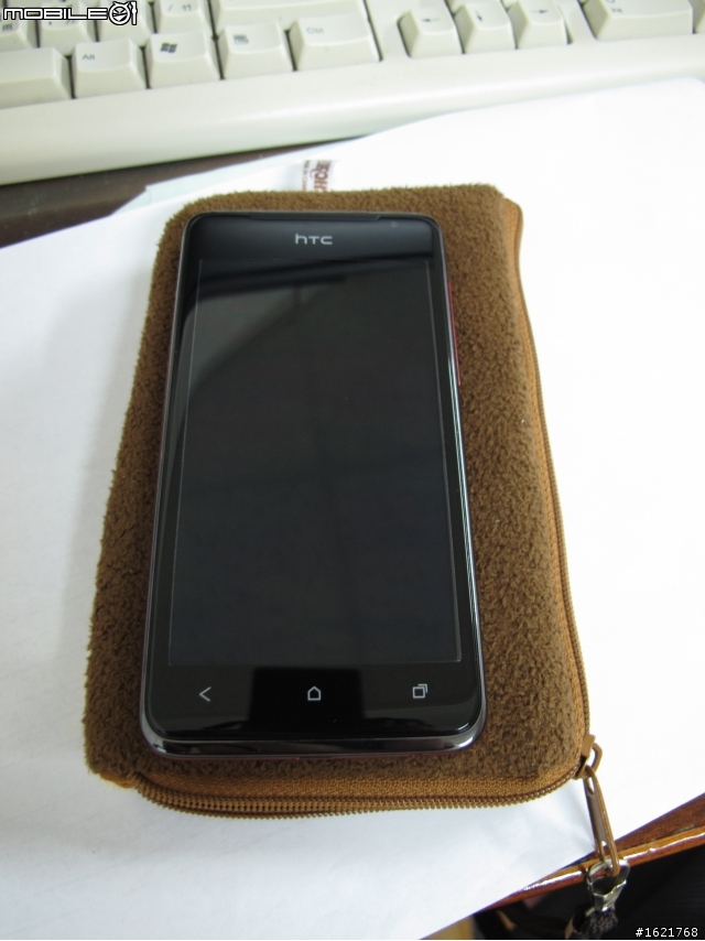 版上漫天戰火，我來發個htc J