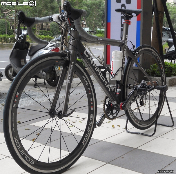 [組裝分享] 2012 Carrera Veleno ISP Road Bike……消鈦黑鷹的展翅翱翔記