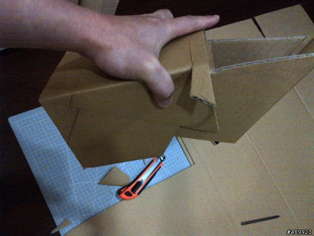 鋼鐵人 MARK VI 1:1 模型製作過程分享 – 紙箱手創 DIY