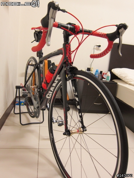 【簡單開箱】2013 GIANT TCR 2 (黑/紅)