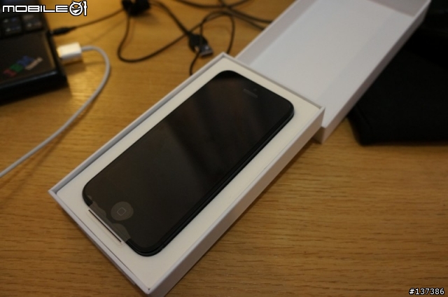 iPhone 5 不一樣的開箱！
