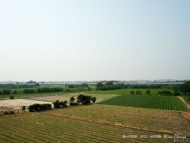 一個人的放逐．2012秋天帶著小CUXI環島去~