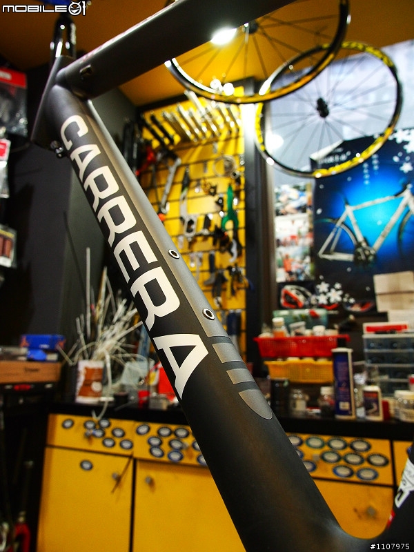 [組裝分享] 2012 Carrera Veleno ISP Road Bike……消鈦黑鷹的展翅翱翔記