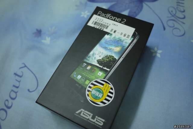 [開箱] 四核新旗艦  ASUS Padfone2