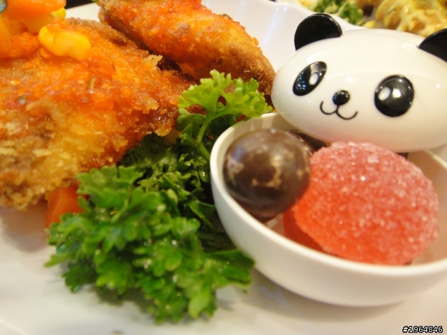 新竹精緻下午茶 二厘館吉列”豬”寶盒 ~姐喝的不是”下午茶” 而是 “悠閒”