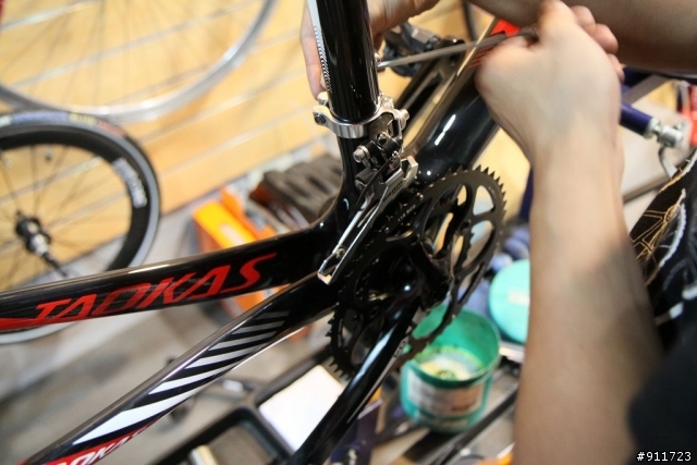 道卡斯TAOKAS STRIKER SL+STARBIKE輪組開箱 同好也一起來簽到