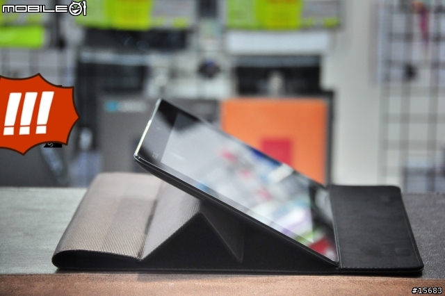 ２０１２－１０－２７更新！！！異種皮套移植！！ PadFone2衣服長期分享