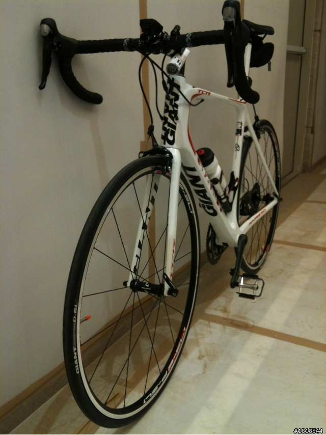 【簡易開箱】 2013 Giant TCR ADV2