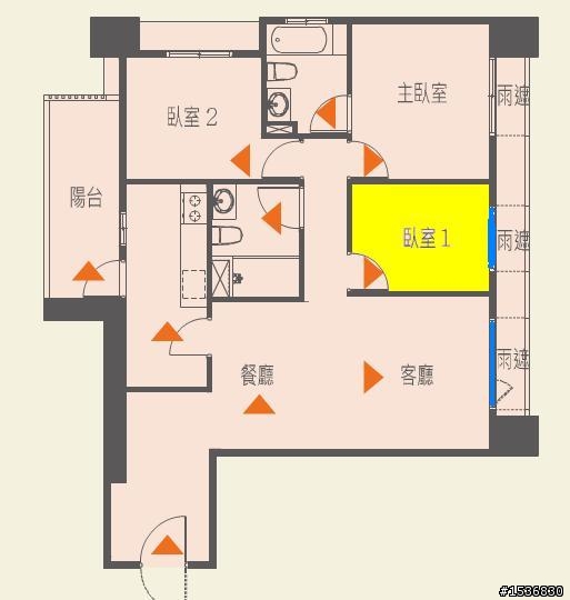 客廳內縮
