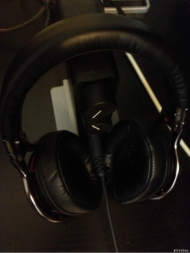 [開箱]無敵配色！紅、黑、鐵灰！ SONY MDR-1R