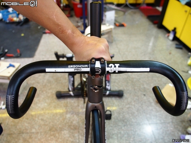 [組裝分享] 2012 Carrera Veleno ISP Road Bike……消鈦黑鷹的展翅翱翔記