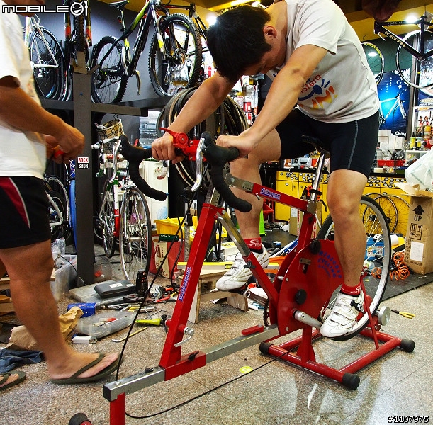 [組裝分享] 2012 Carrera Veleno ISP Road Bike……消鈦黑鷹的展翅翱翔記