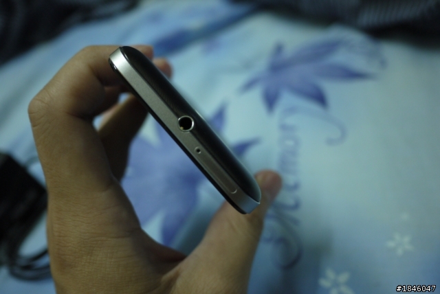 [開箱] 四核新旗艦  ASUS Padfone2