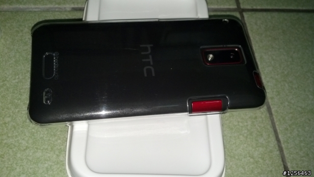 買了三個星期的 htc j