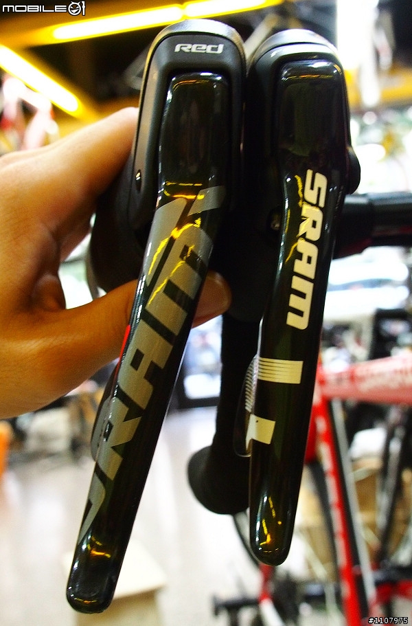 [組裝分享] 2012 Carrera Veleno ISP Road Bike……消鈦黑鷹的展翅翱翔記