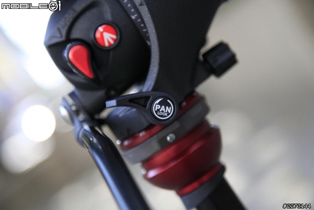 [開箱] Manfrotto 755CX3+MH055M8-Q5搭配Zeiss CP.2