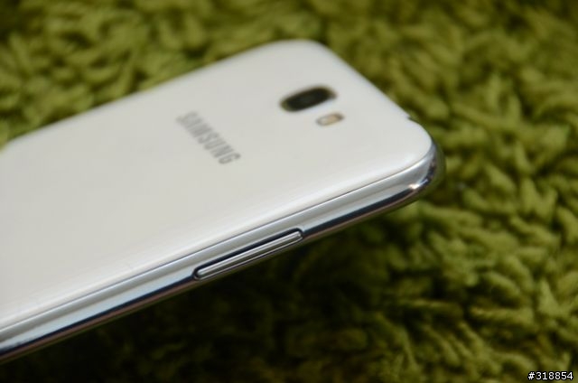 Galaxy note 2開箱試玩(落湯機篇)