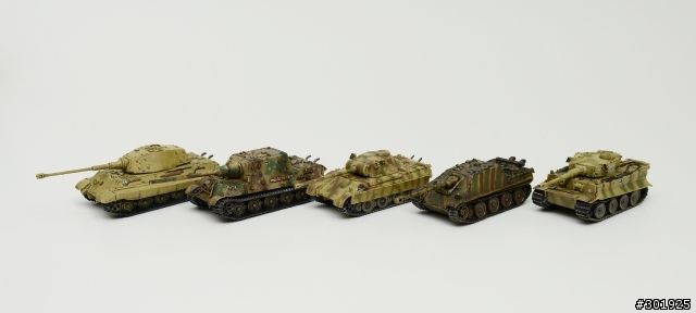 [收藏] World Tank Museum 精巧可愛的小坦克