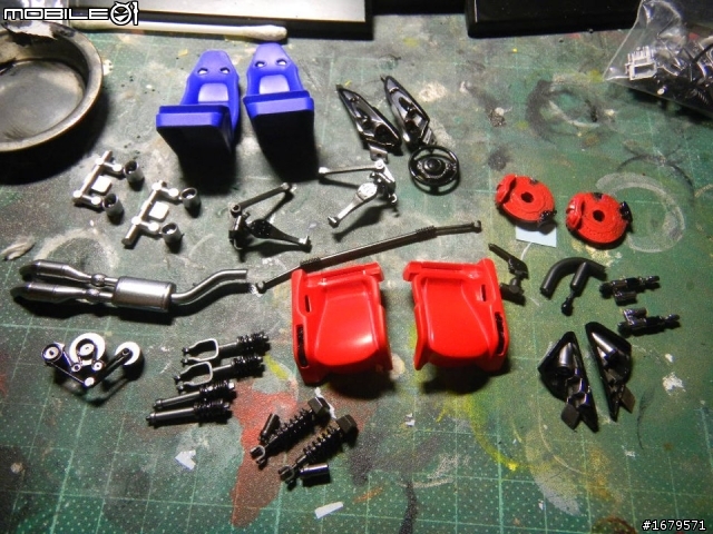 [1/24車模改裝分享] 雙神會戰 東洋神劍(LFA)vs東瀛戰神(GTR) 製作第2篇