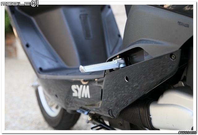 【開箱】黑色 SYM RV180 Euro『環台騎跡計劃 ?』