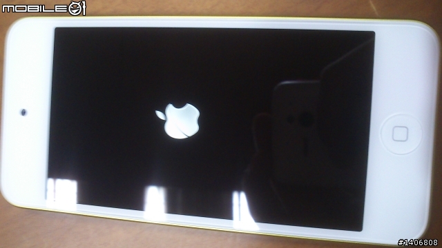 [開箱]iPod touch 5 黃色 32G 新手開箱~