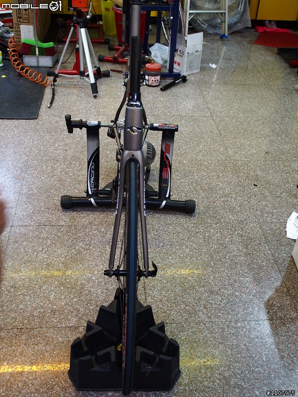 [組裝分享] 2012 Carrera Veleno ISP Road Bike……消鈦黑鷹的展翅翱翔記