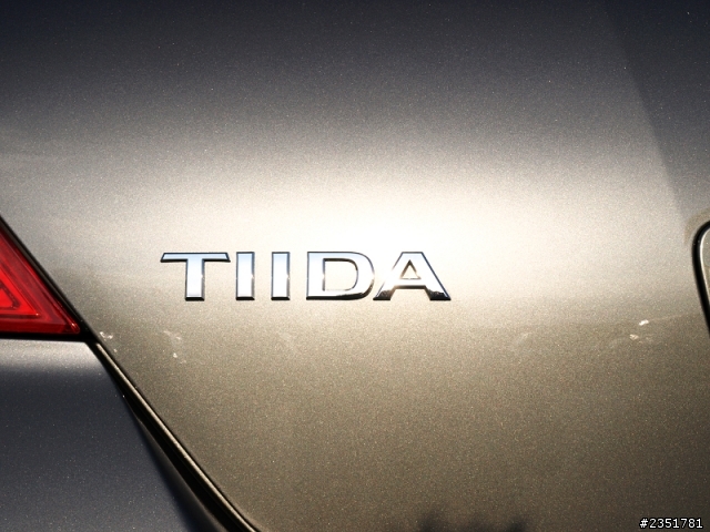 2012 10 21 TIIDA 開箱文