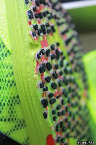 adidas adizero TAKUMI ren 競賽鞋款 試穿心得