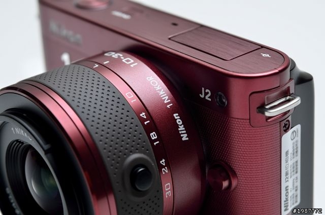 Nikon 1 J2 入手。