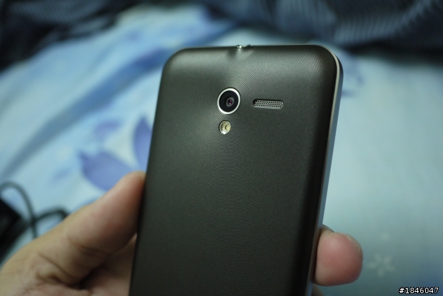 [開箱] 四核新旗艦  ASUS Padfone2