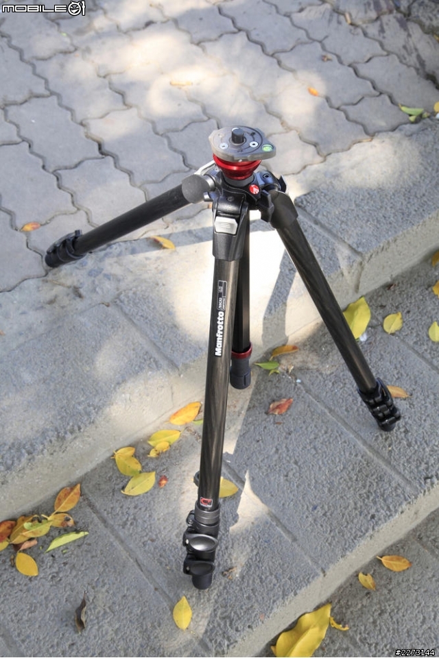 [開箱] Manfrotto 755CX3+MH055M8-Q5搭配Zeiss CP.2