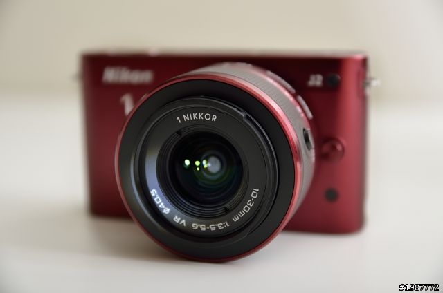 Nikon 1 J2 入手。