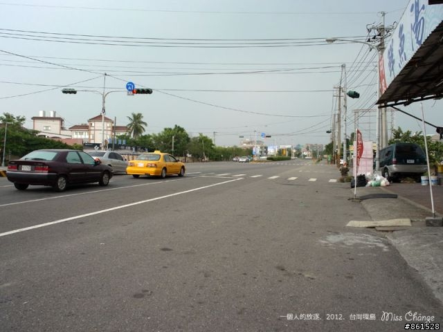 一個人的放逐．2012秋天帶著小CUXI環島去~
