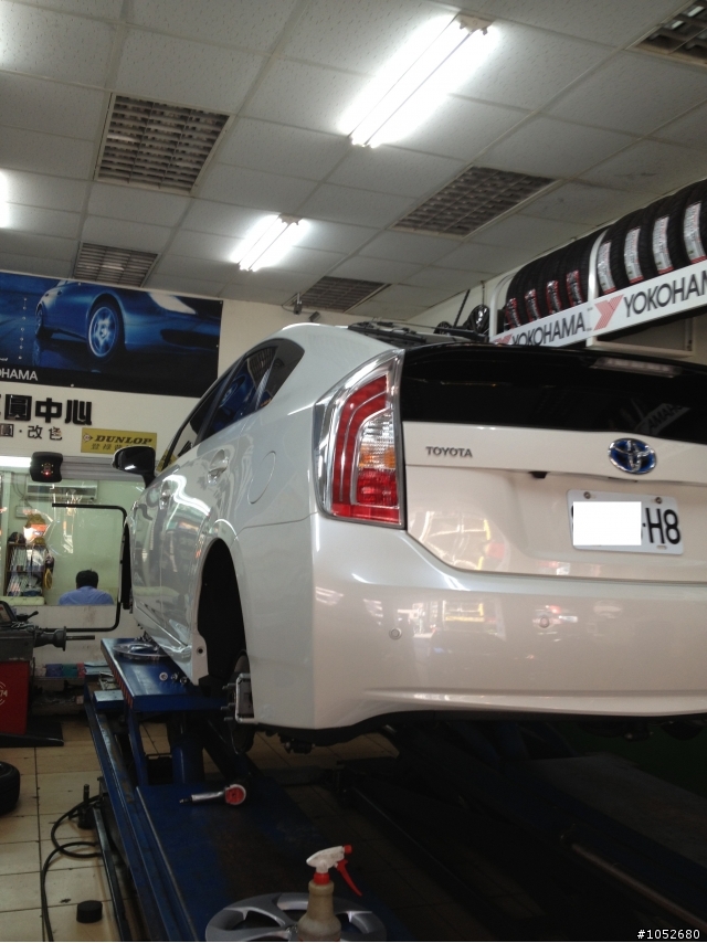 珍珠白Prius E交車分享