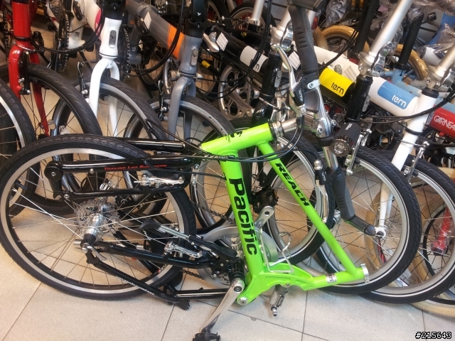 Reach City 蘋果綠小徑車開箱