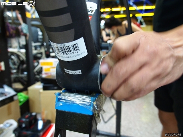[組裝分享] 2012 Carrera Veleno ISP Road Bike……消鈦黑鷹的展翅翱翔記