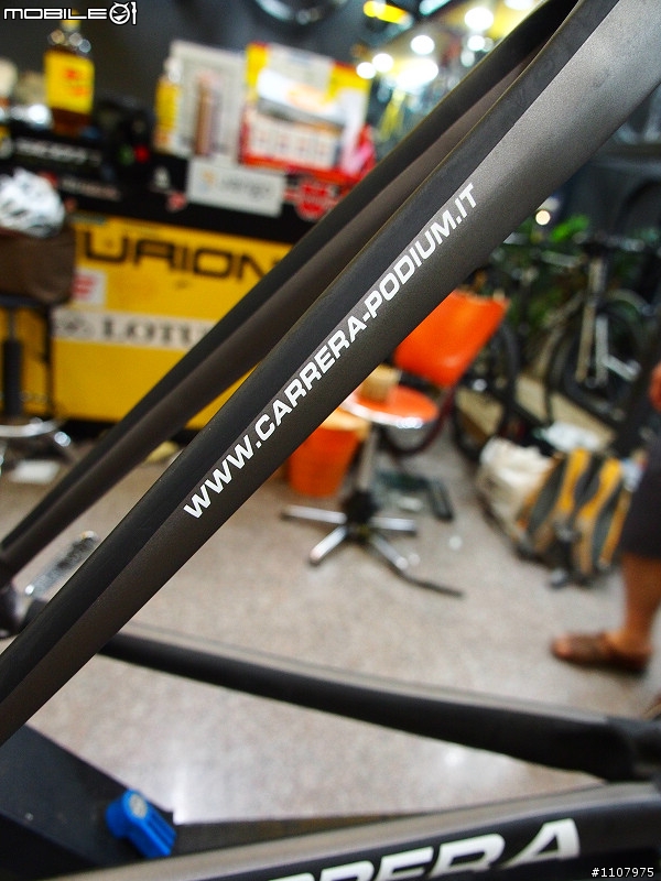 [組裝分享] 2012 Carrera Veleno ISP Road Bike……消鈦黑鷹的展翅翱翔記