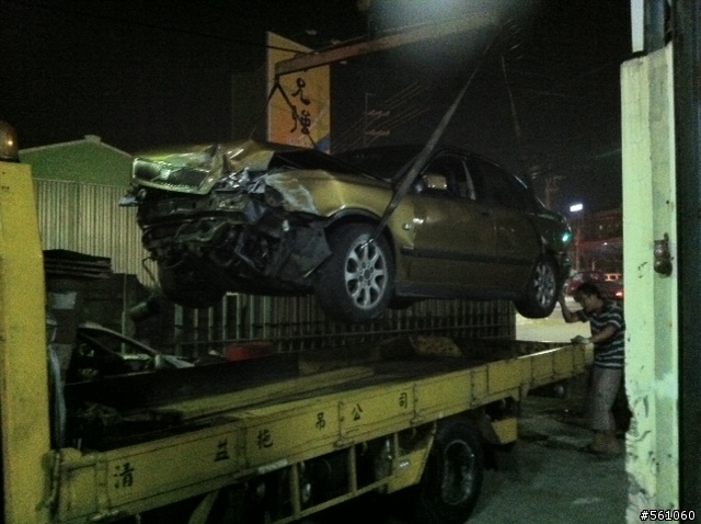 世代交替 阿金一代目關箱 (2000 S40) & 阿金二代目 (2012 V60) 簡易開箱