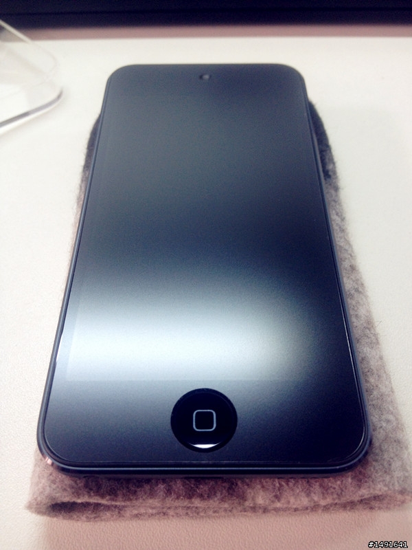 ipod touch 5th 黑色開箱