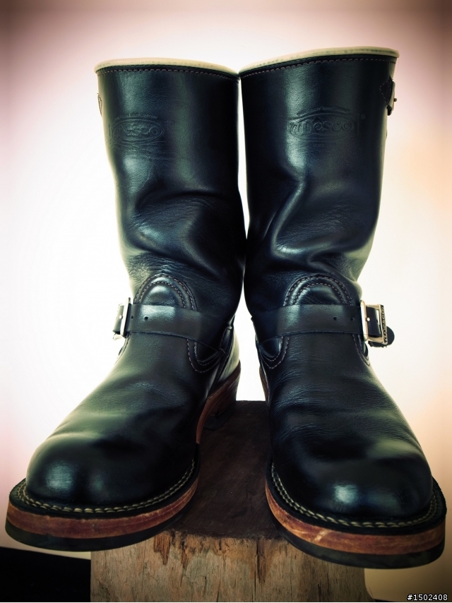 [分享] WESCO BOSS custom - black tie 皮革