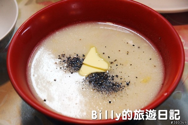 基隆仁愛市場美食街：鳳梨炒飯、鮭魚炒飯