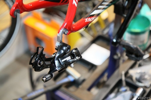 道卡斯TAOKAS STRIKER SL+STARBIKE輪組開箱 同好也一起來簽到
