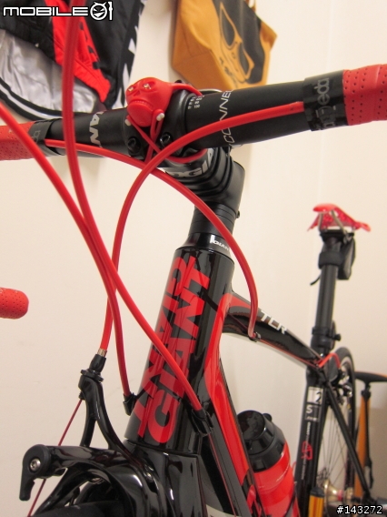 【簡單開箱】2013 GIANT TCR 2 (黑/紅)