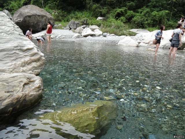 蘇蘇趣與威士巴的環島旅程